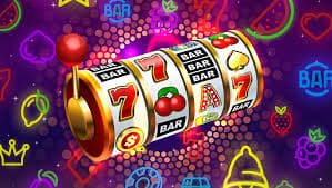 Tabel taruhan European Roulette dengan opsi pemilihan angka dan kategori